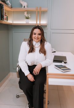 ANNE MELO (2) ANNE MELO (2)